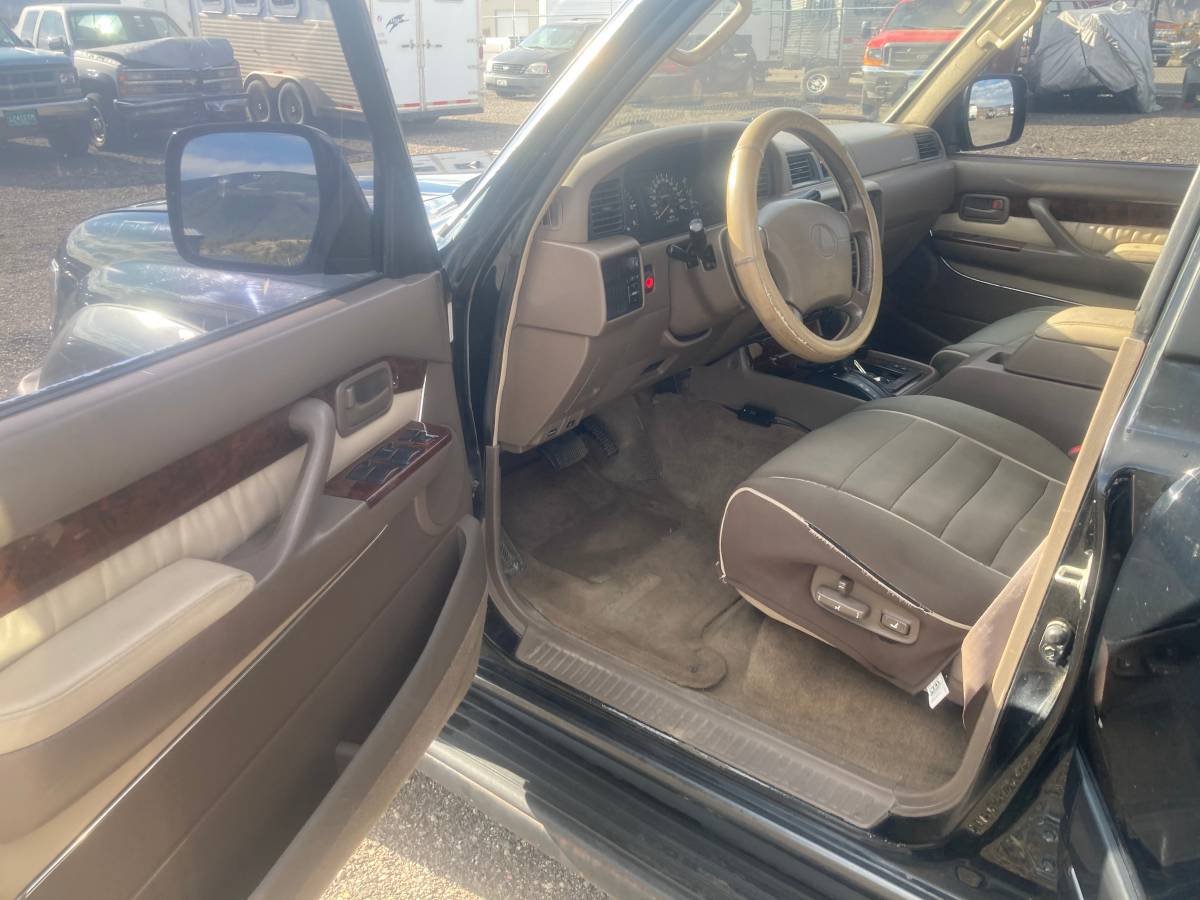 Lexus-lx-450-vx-limited-1996-black-8