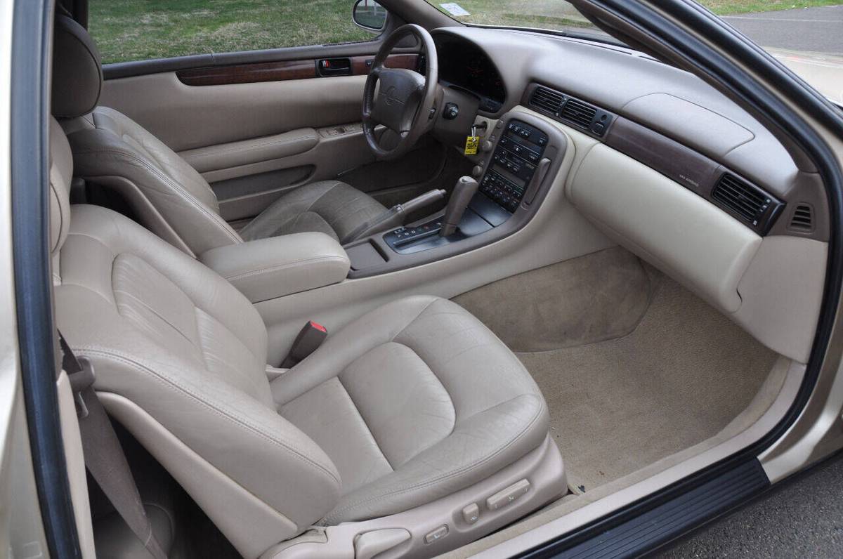 Lexus-sc300-1995-silver-20