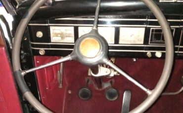 Lincoln-Brunn-1939-Convertible-13