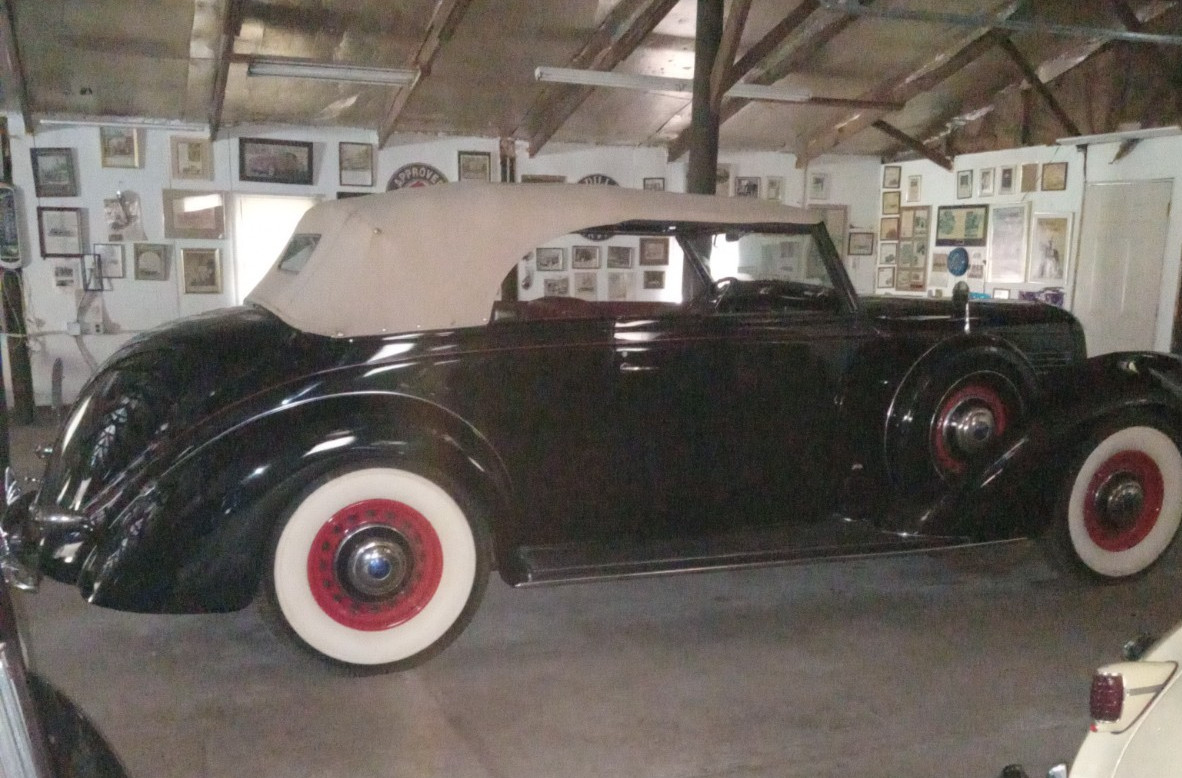 Lincoln-Brunn-1939-Convertible-19