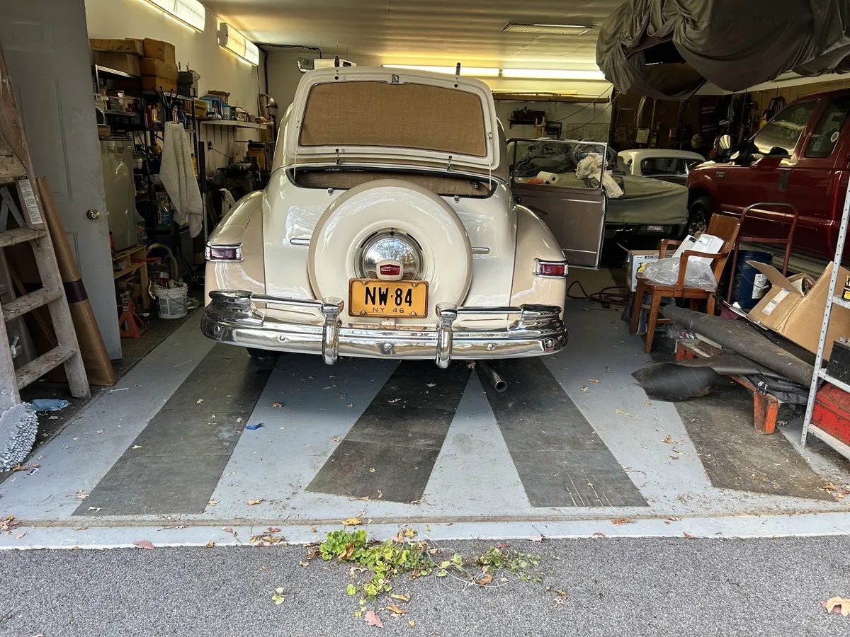 Lincoln-Continental-1946-Beige-Tan-13