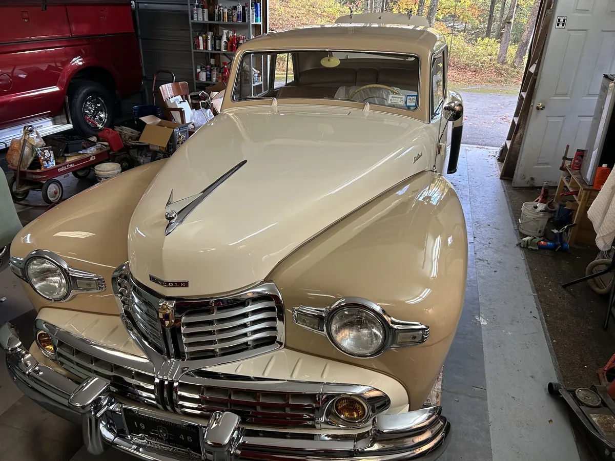 Lincoln-Continental-1946-Beige-Tan-14