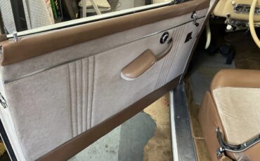 Lincoln-Continental-1946-Beige-Tan-16