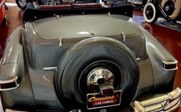 Lincoln-Continental-1946-Gray-Red-10