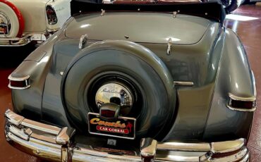 Lincoln-Continental-1946-Gray-Red-4