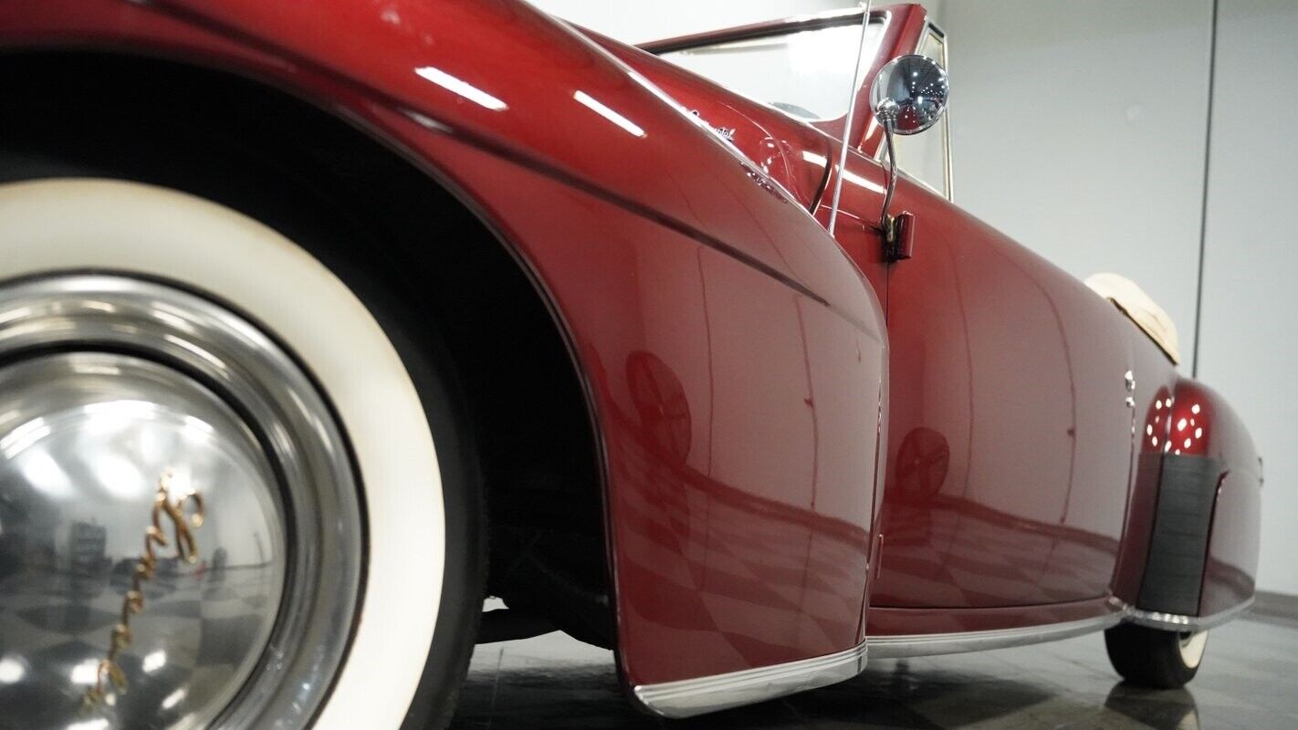 Lincoln-Continental-1947-Convertible-20
