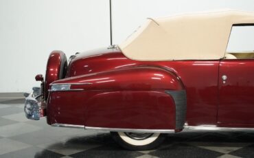 Lincoln-Continental-1947-Convertible-26