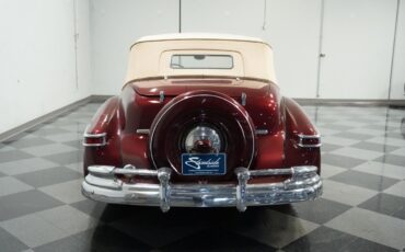 Lincoln-Continental-1947-Convertible-9