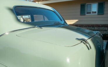 Lincoln-Continental-1948-Green-10