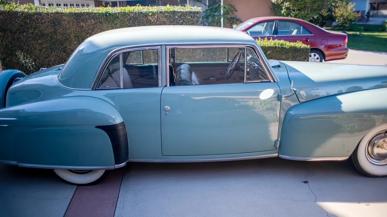 Lincoln-Continental-1948-Green-11