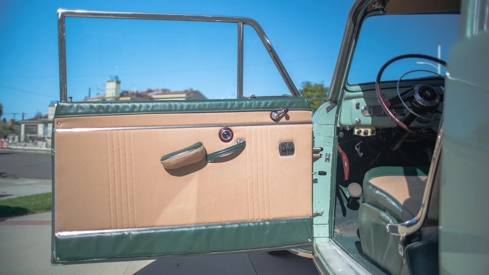 Lincoln-Continental-1948-Green-19