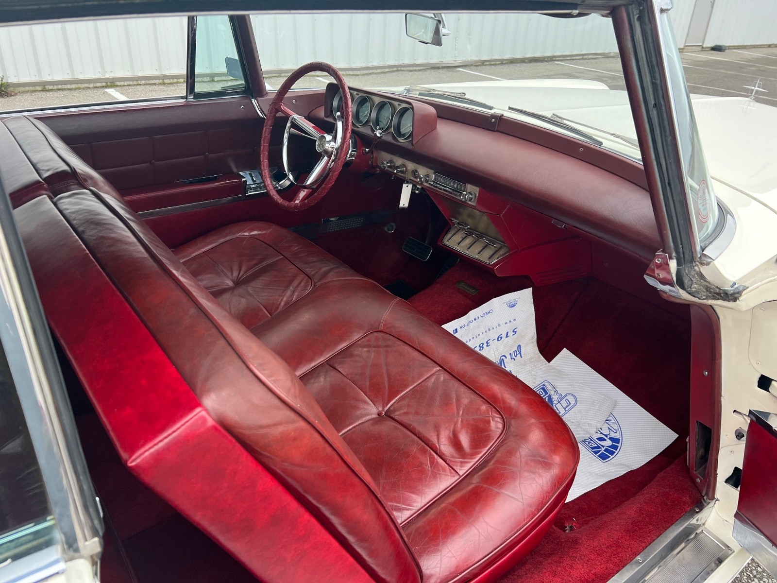 Lincoln-Continental-1956-Coupe-8