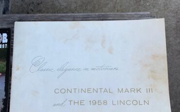 Lincoln-Continental-1958-Orange-Black-White-Orange-7