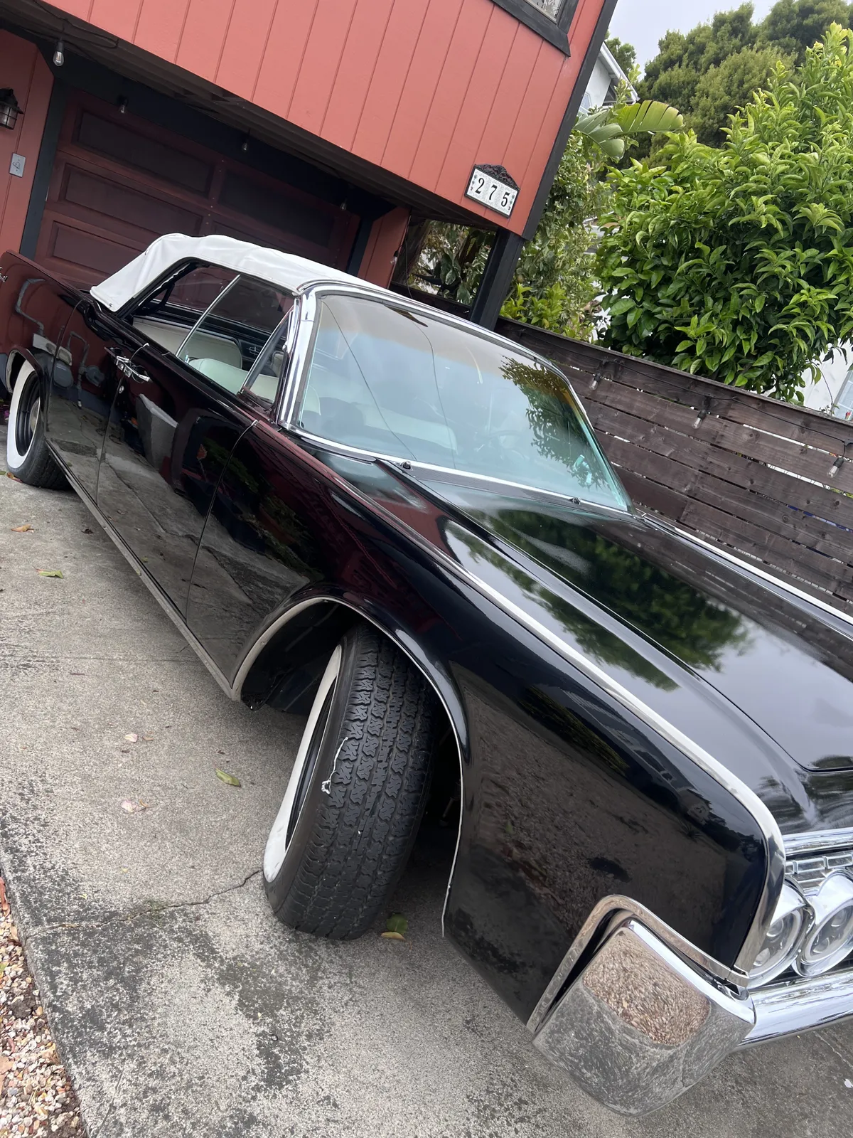 Lincoln-Continental-1962-3