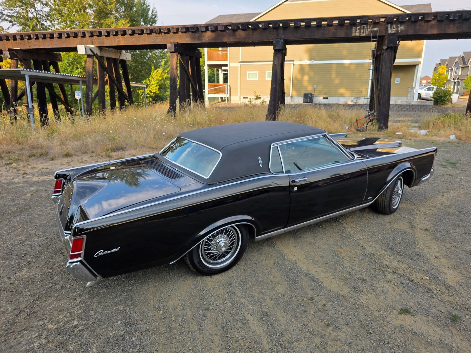 Lincoln-Continental-1970-Hardtop-7