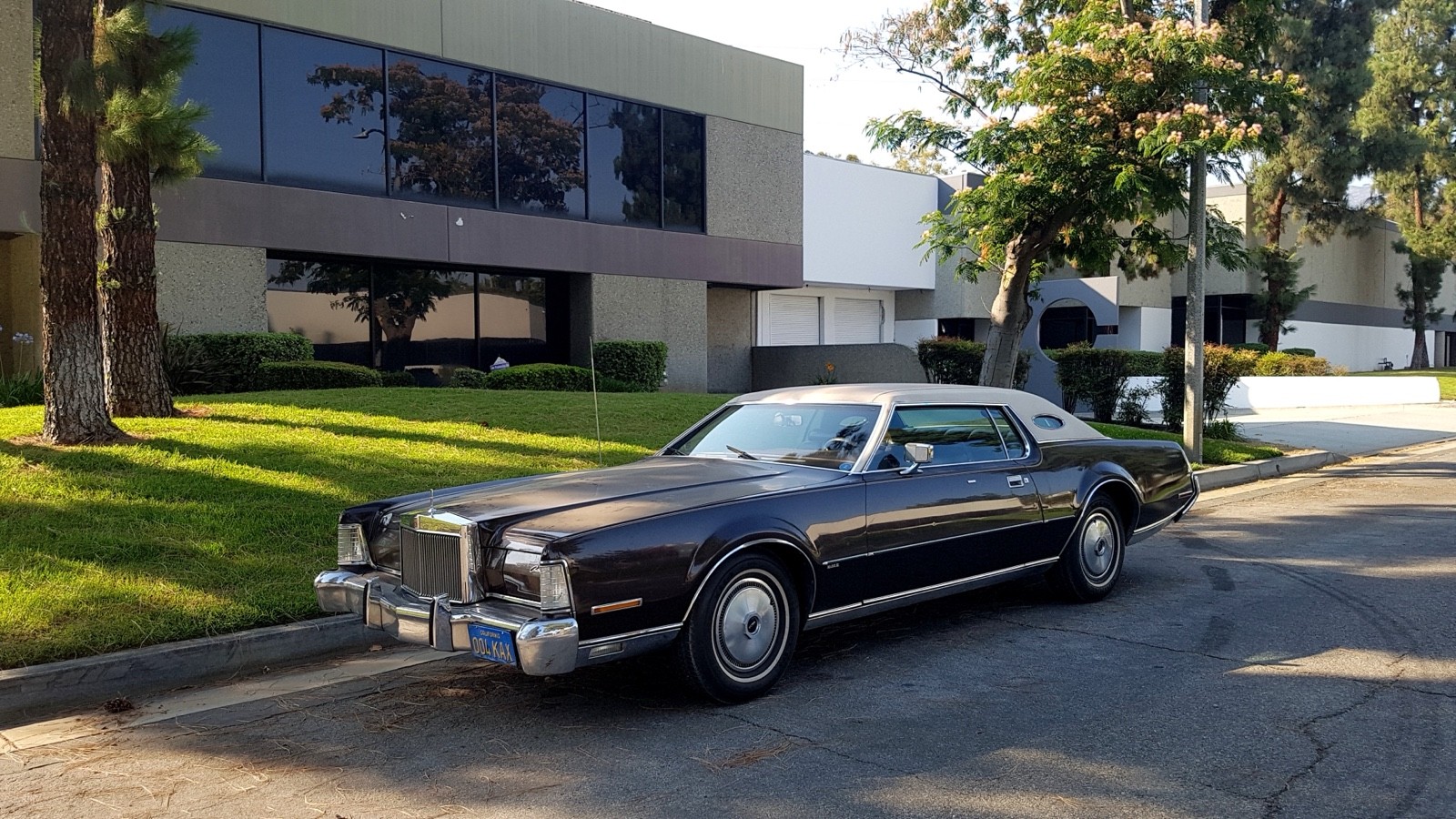 Lincoln-Continental-1973-Coupe-1