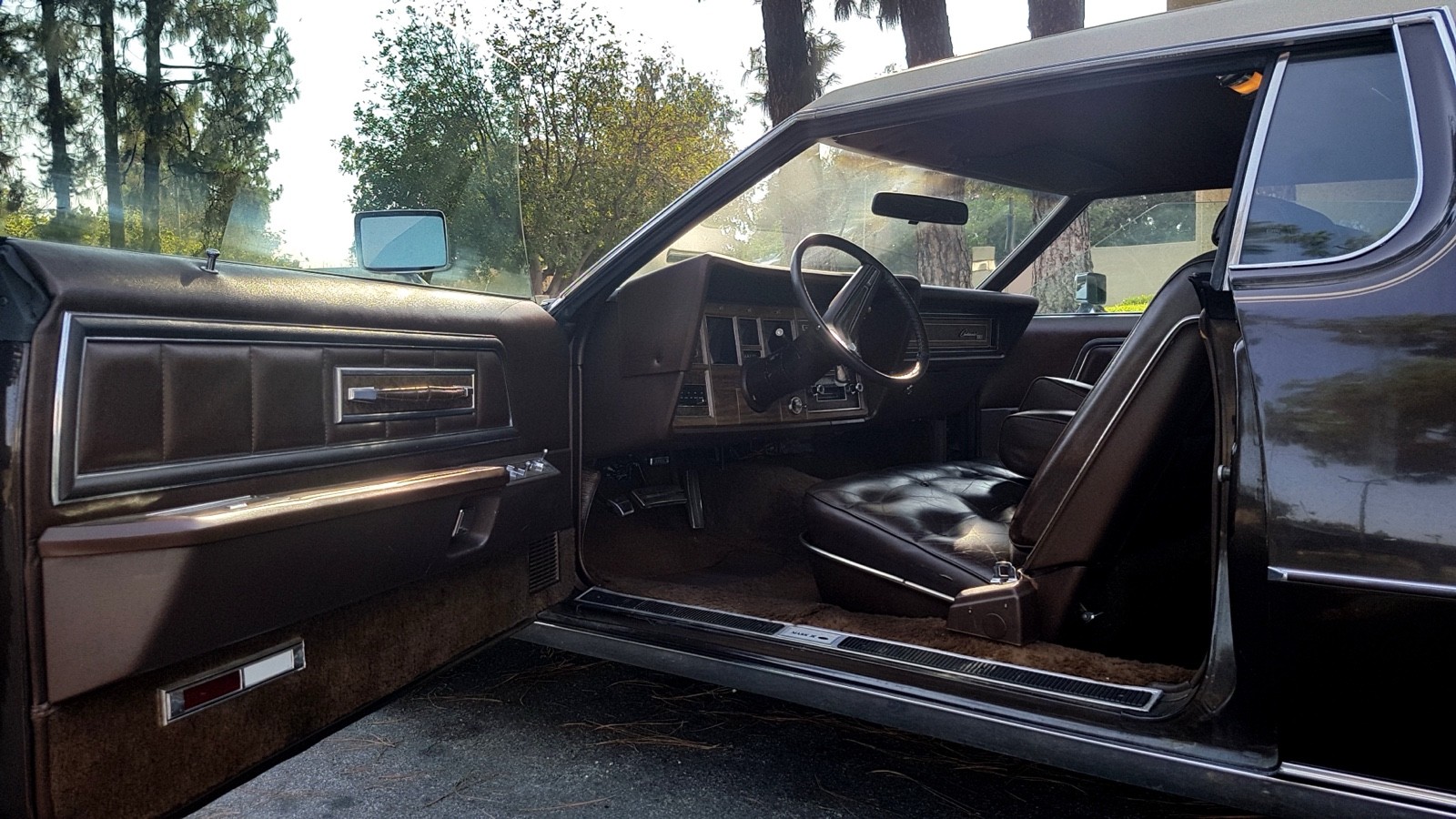 Lincoln-Continental-1973-Coupe-11