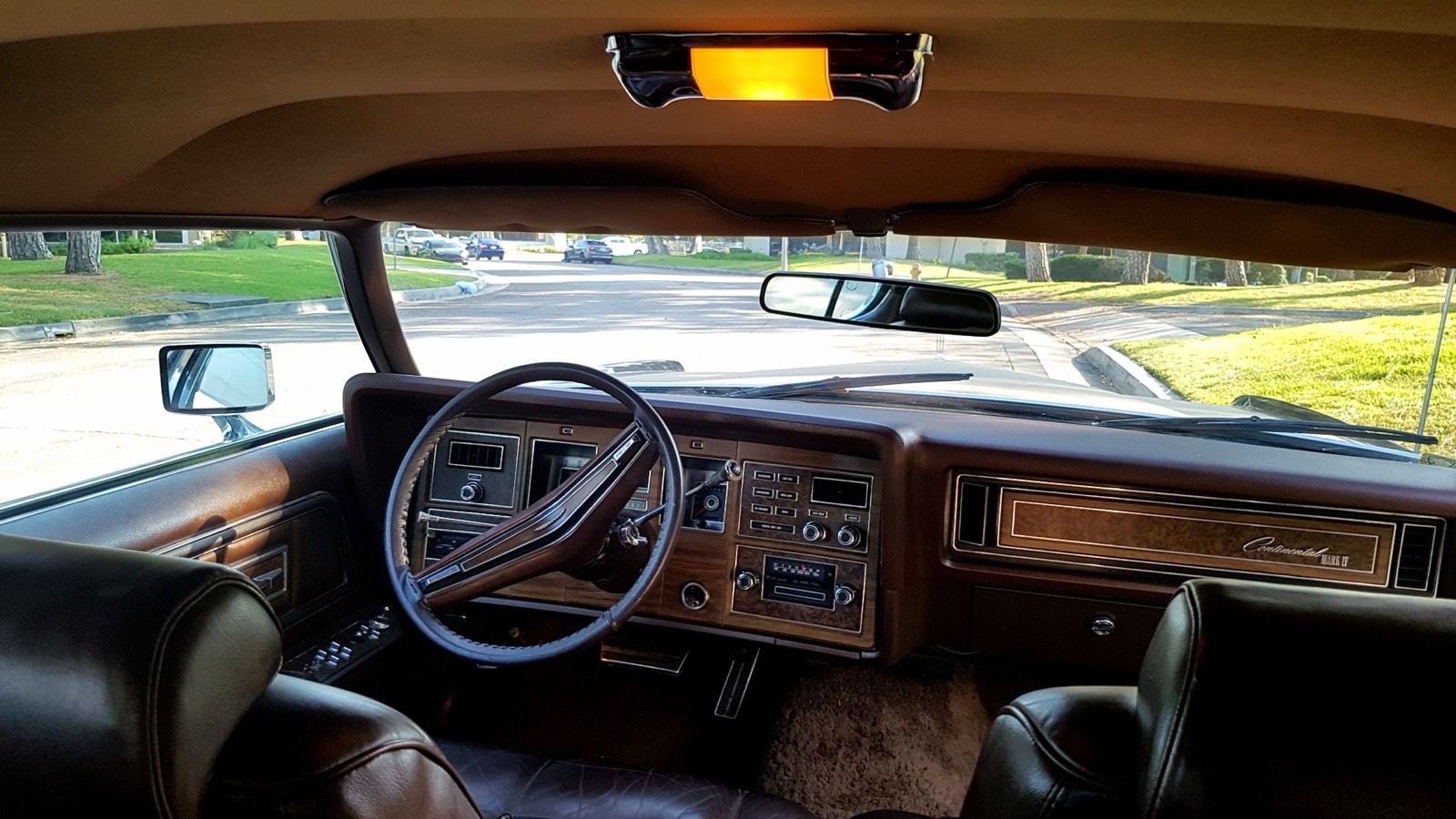 Lincoln-Continental-1973-Coupe-14