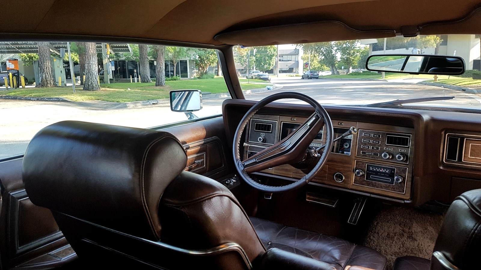 Lincoln-Continental-1973-Coupe-15