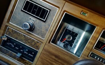Lincoln-Continental-1973-Coupe-22