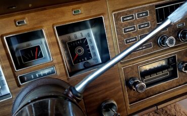 Lincoln-Continental-1973-Coupe-9
