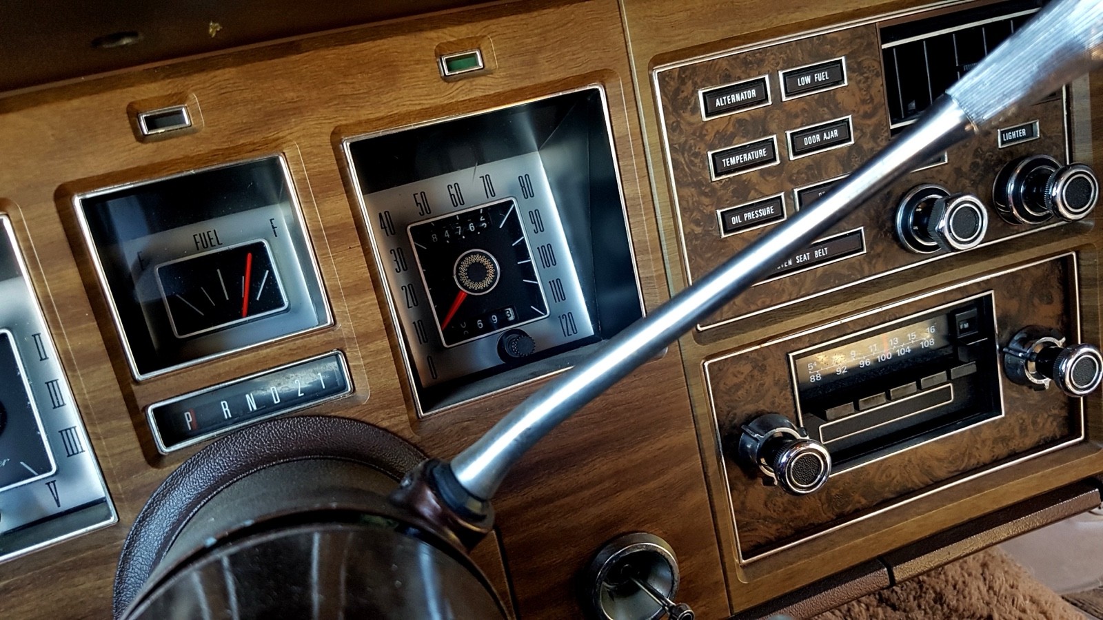 Lincoln-Continental-1973-Coupe-9