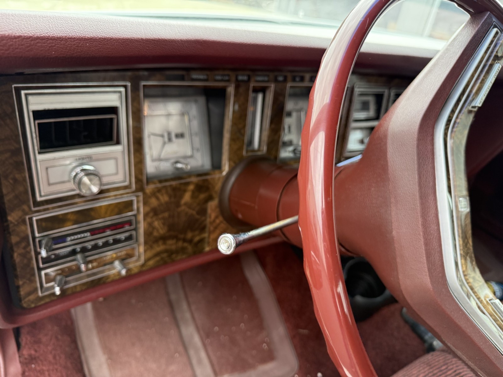 Lincoln-Continental-1978-Sedan-1