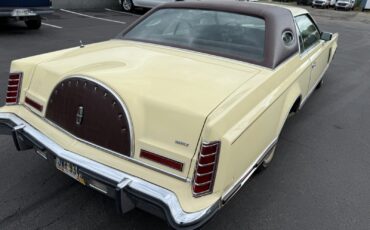 Lincoln-Continental-1978-Sedan-4