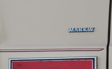 Lincoln-Continental-1979-2-dr-11