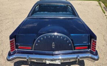 Lincoln-Continental-1979-3