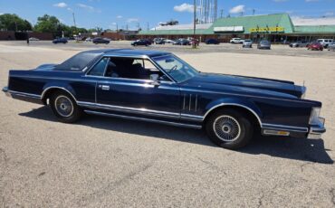 Lincoln-Continental-1979-6
