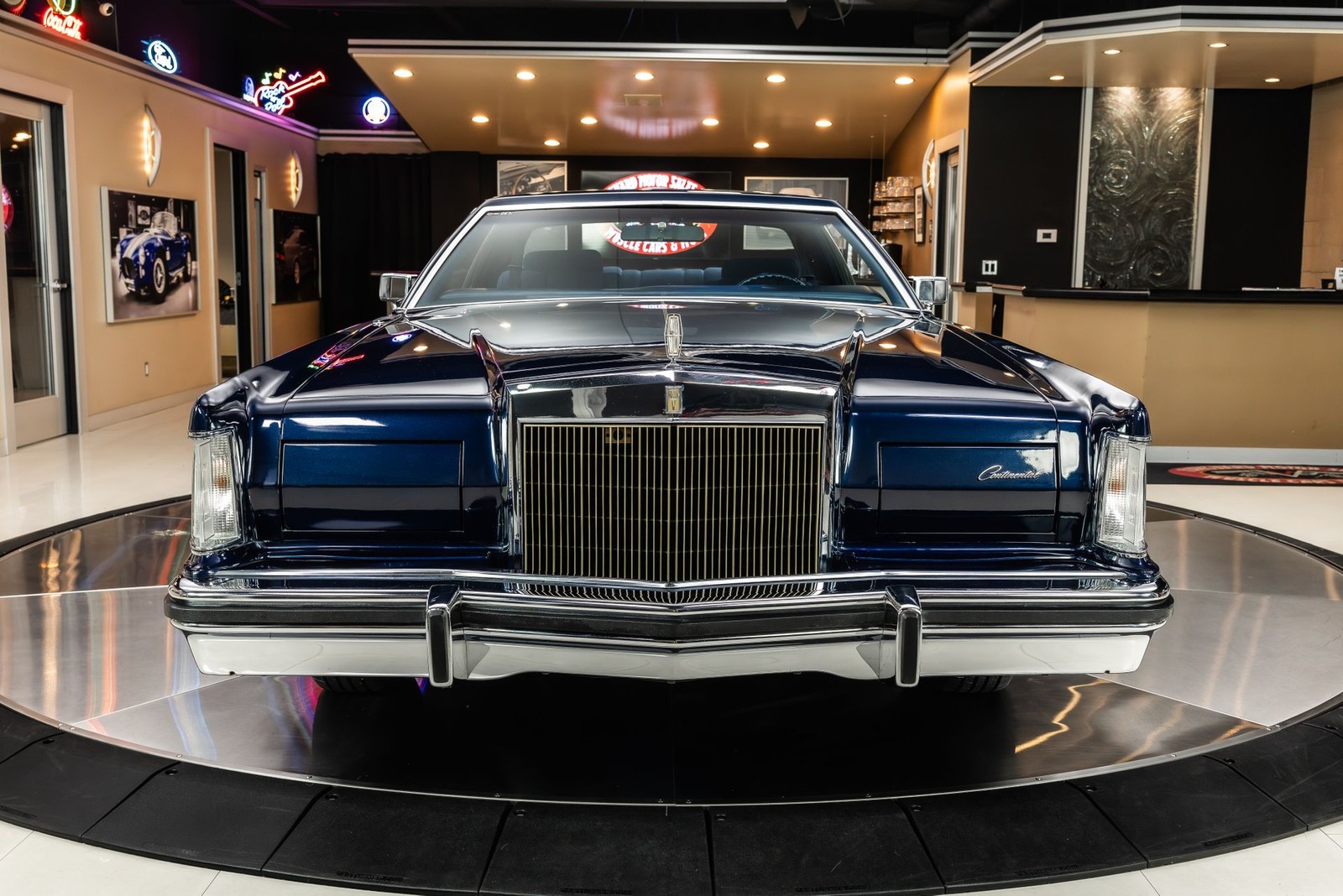 Lincoln-Continental-1979-Coupe-7