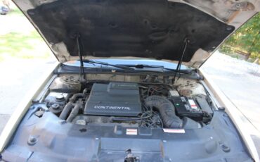 Lincoln-Continental-1995-Sedan-10