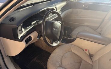 Lincoln-Continental-1995-Sedan-13