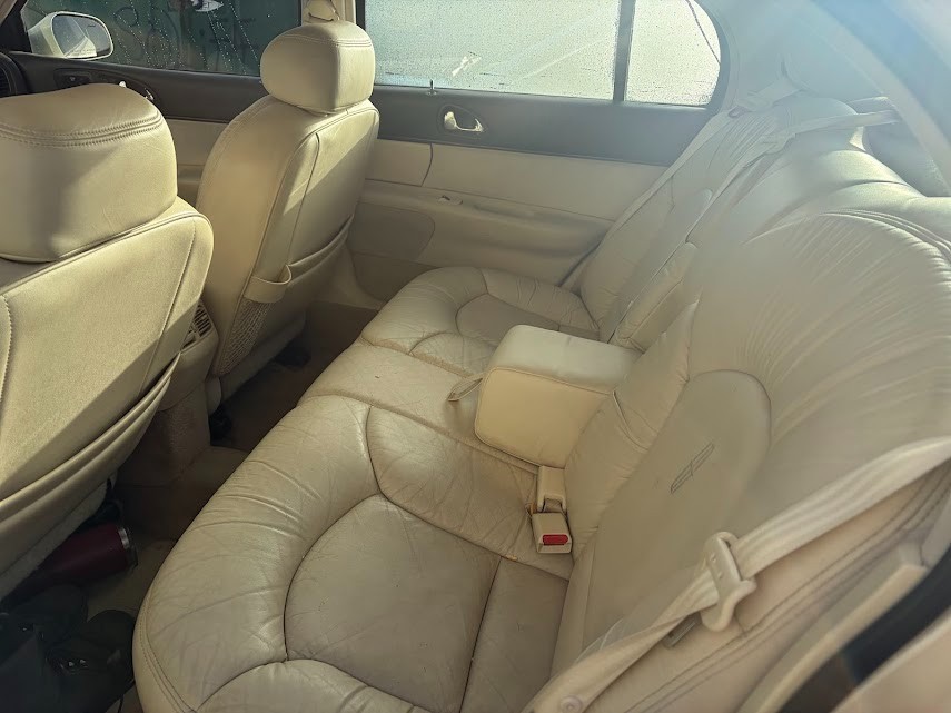 Lincoln-Continental-1995-Sedan-3
