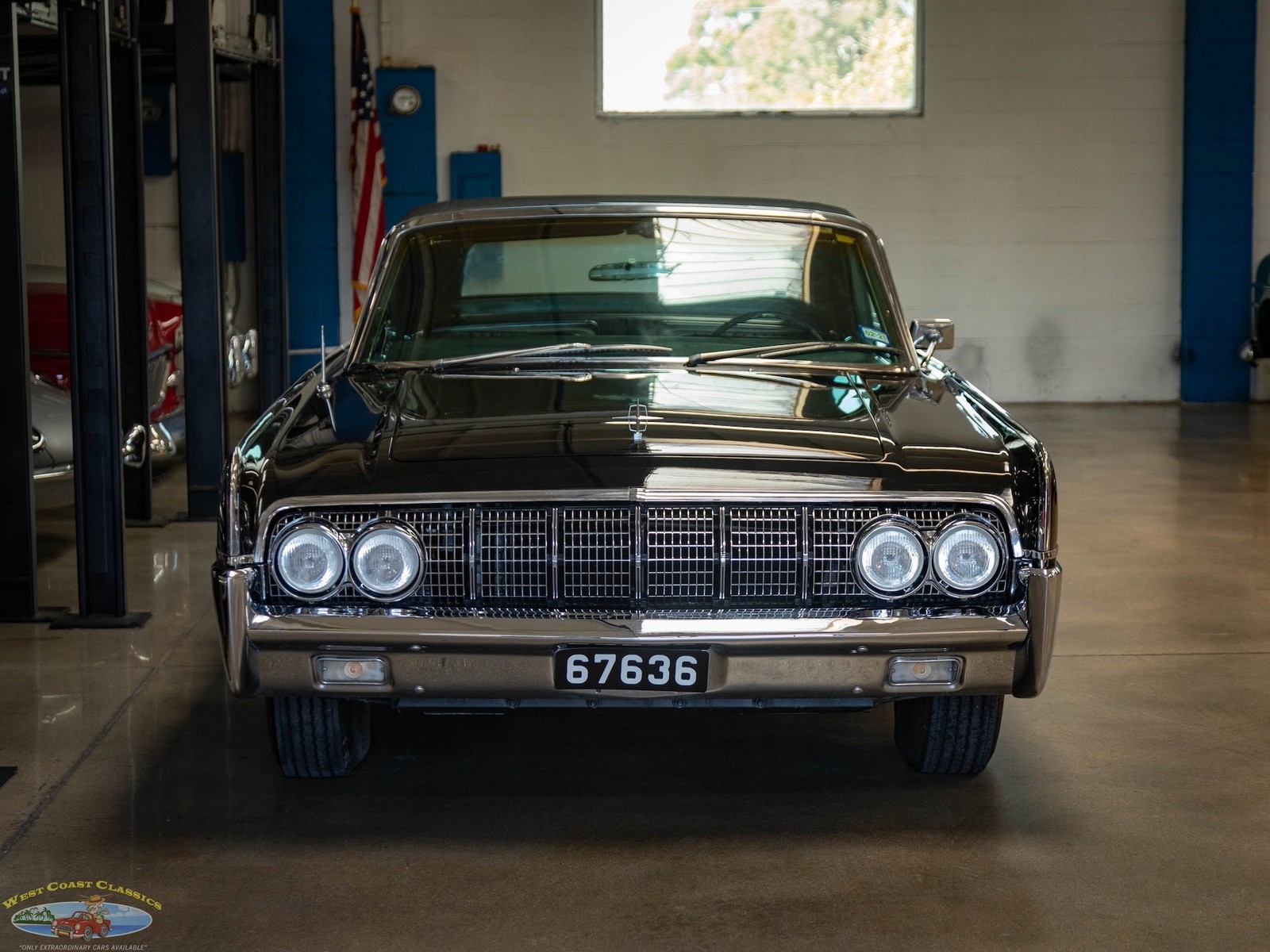 Lincoln-Continental-430-V8-4-Door-Convertible-1964-4-Door-Convertible-13