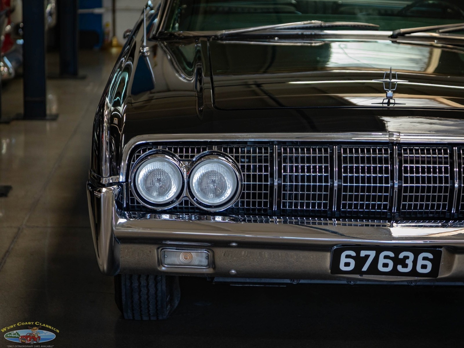 Lincoln-Continental-430-V8-4-Door-Convertible-1964-4-Door-Convertible-14