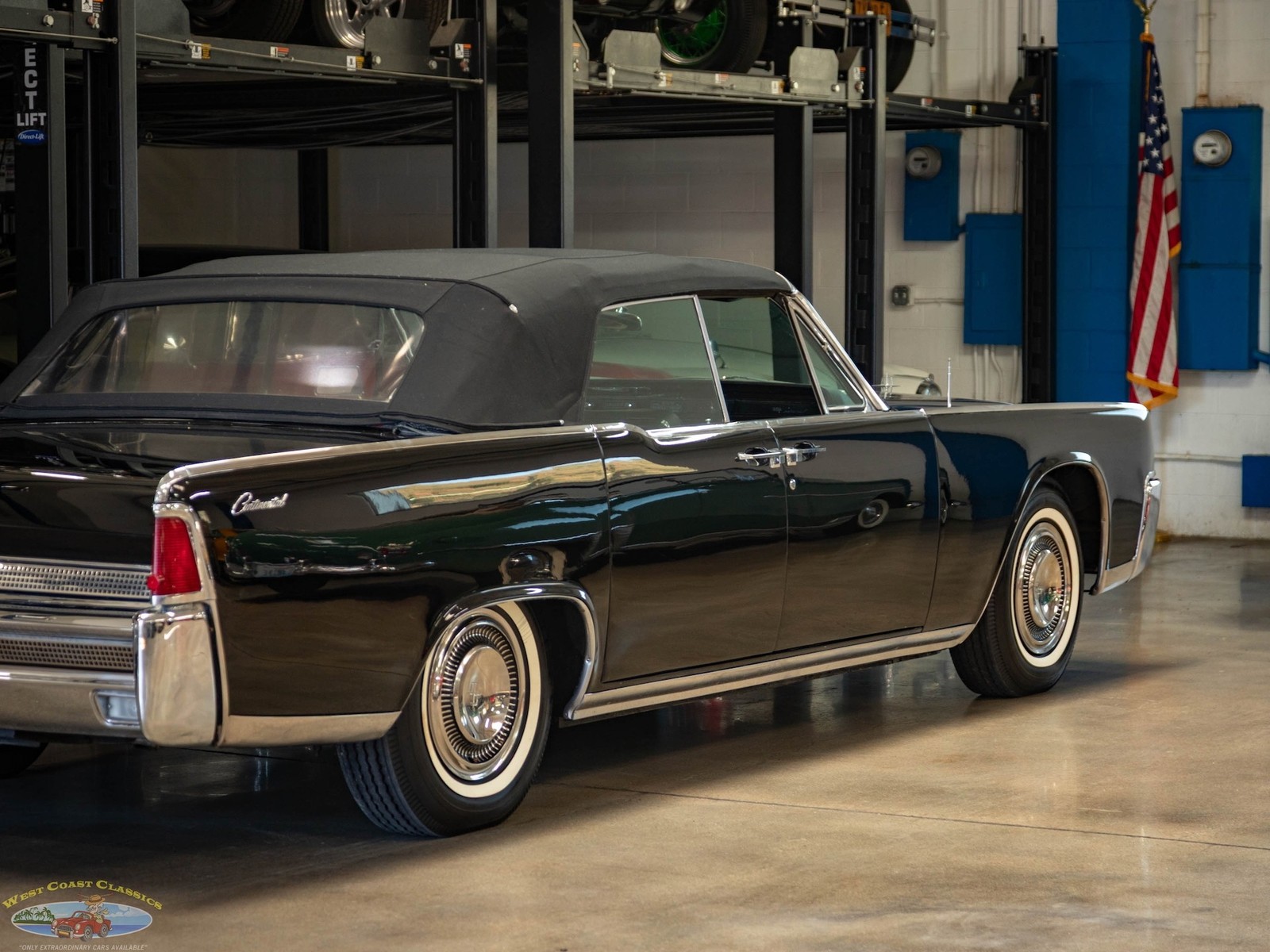 Lincoln-Continental-430-V8-4-Door-Convertible-1964-4-Door-Convertible-26