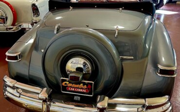Lincoln-Continental-executive-1946-Gray-Red-1