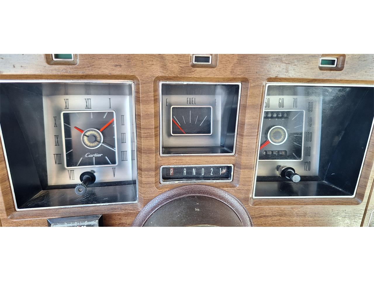 Lincoln-Continental-mark-iv-1973-Rust-White-with-Brown-13