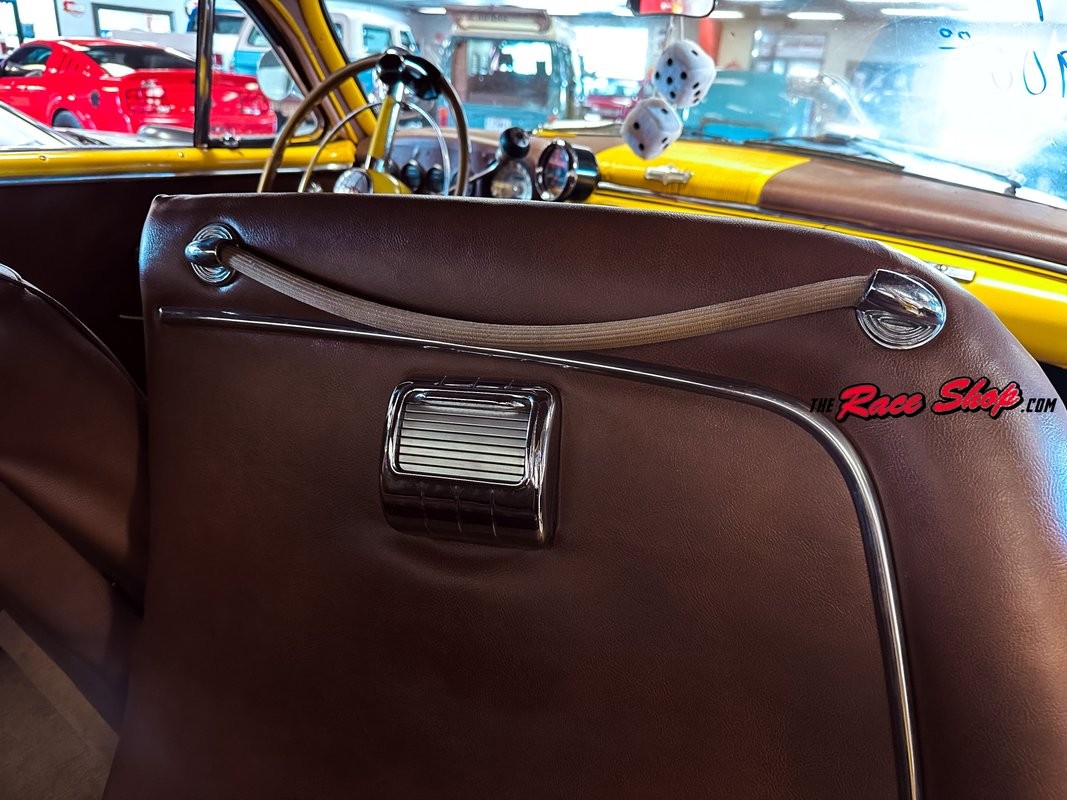 Lincoln-Cosmopolitan-1949-Coupe-19