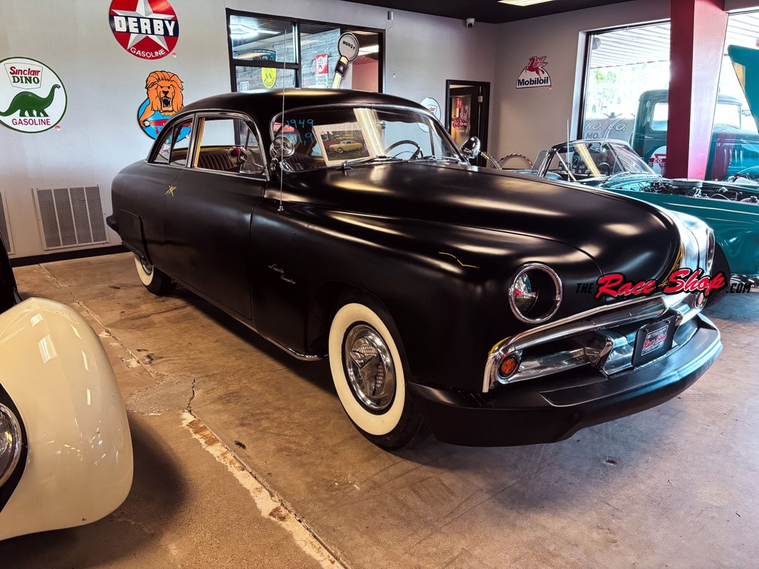 Lincoln-Cosmopolitan-1949-Coupe-23