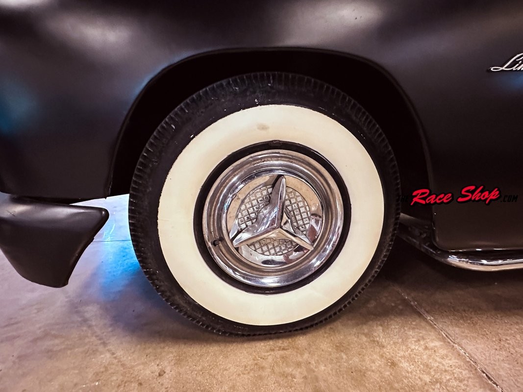 Lincoln-Cosmopolitan-1949-Coupe-3