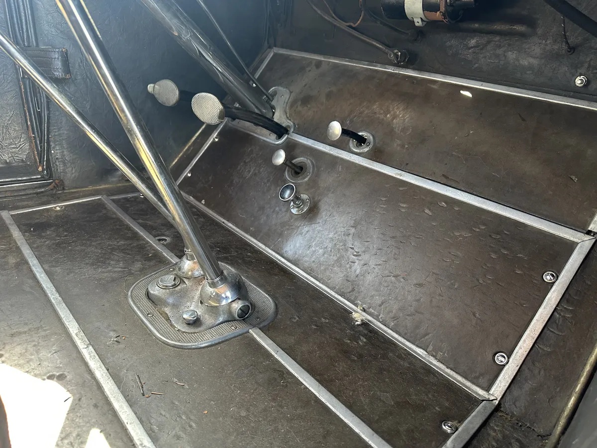 Lincoln-L-series-1925-Black-Mouse-Grey-14