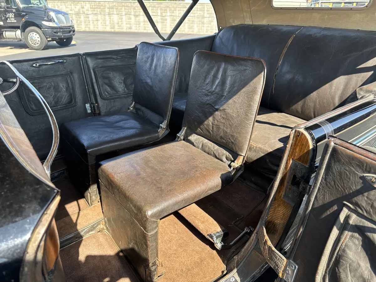 Lincoln-L-series-1925-Black-Mouse-Grey-16