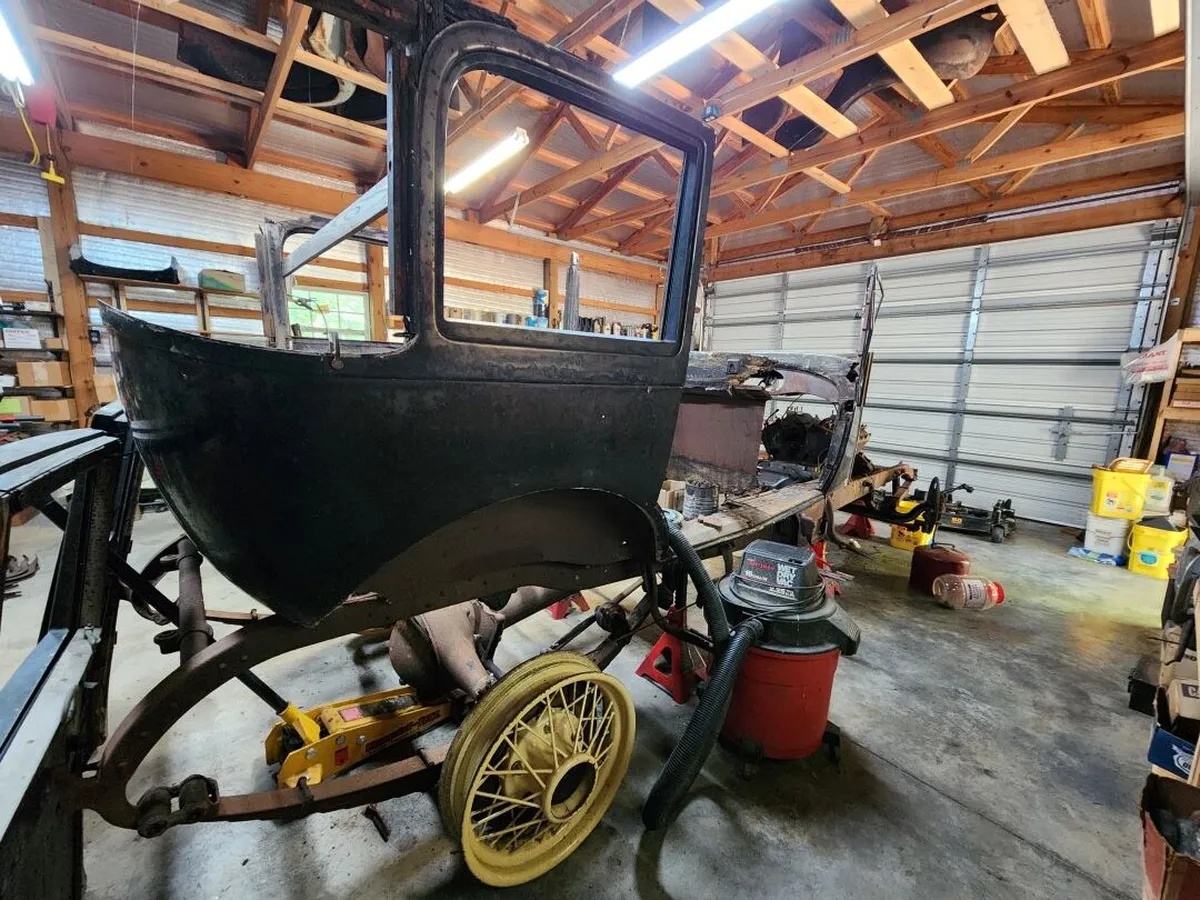 Lincoln-L-series-1928-Black-None-1