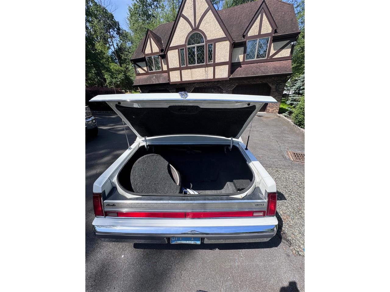 Lincoln-Limousine-1988-White-Gray-4