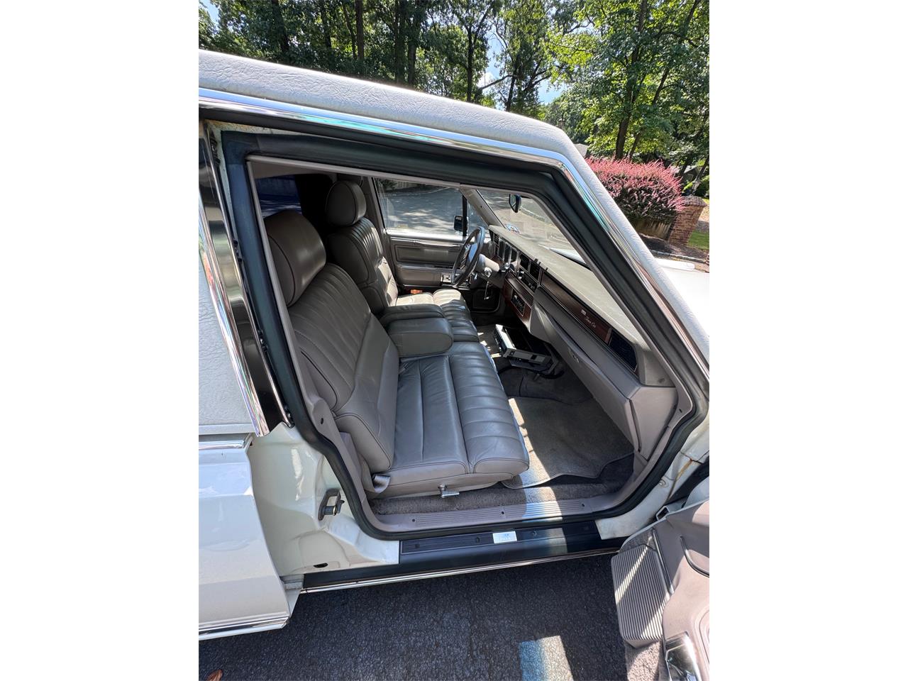 Lincoln-Limousine-1988-White-Gray-7