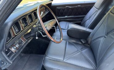 Lincoln-Mark-Series-1969-Coupe-11