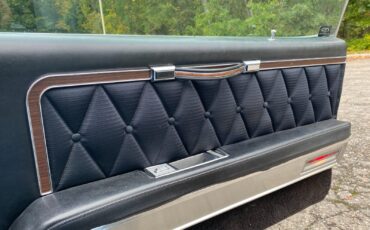 Lincoln-Mark-Series-1969-Coupe-17